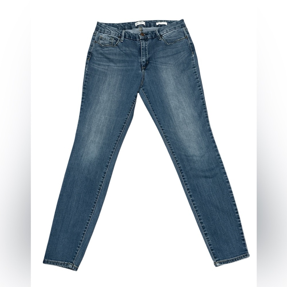 Jessica Simpson High Rise Skinny Jeans‎